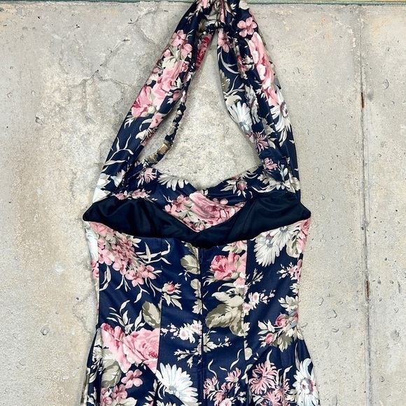 Vintage 80s laura Ashley navy pink cream cottage core floral halter dress 6 - Picture 7 of 13